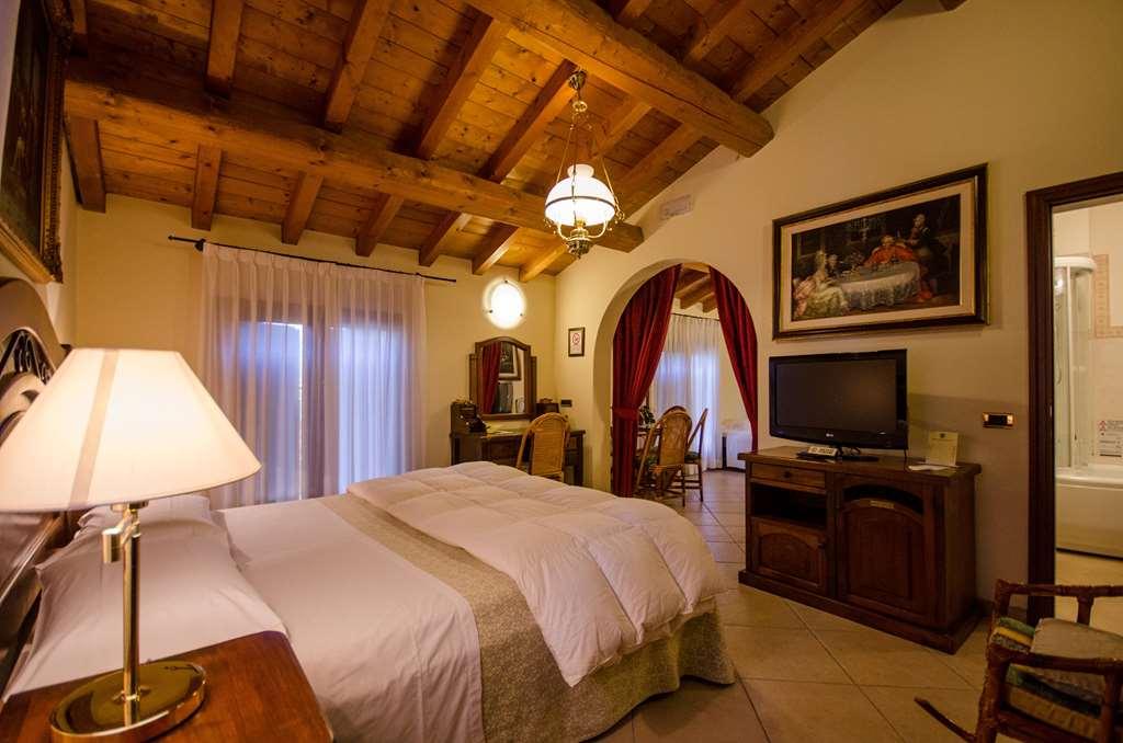 Hotel Corte Vecchia San Prospero Δωμάτιο φωτογραφία